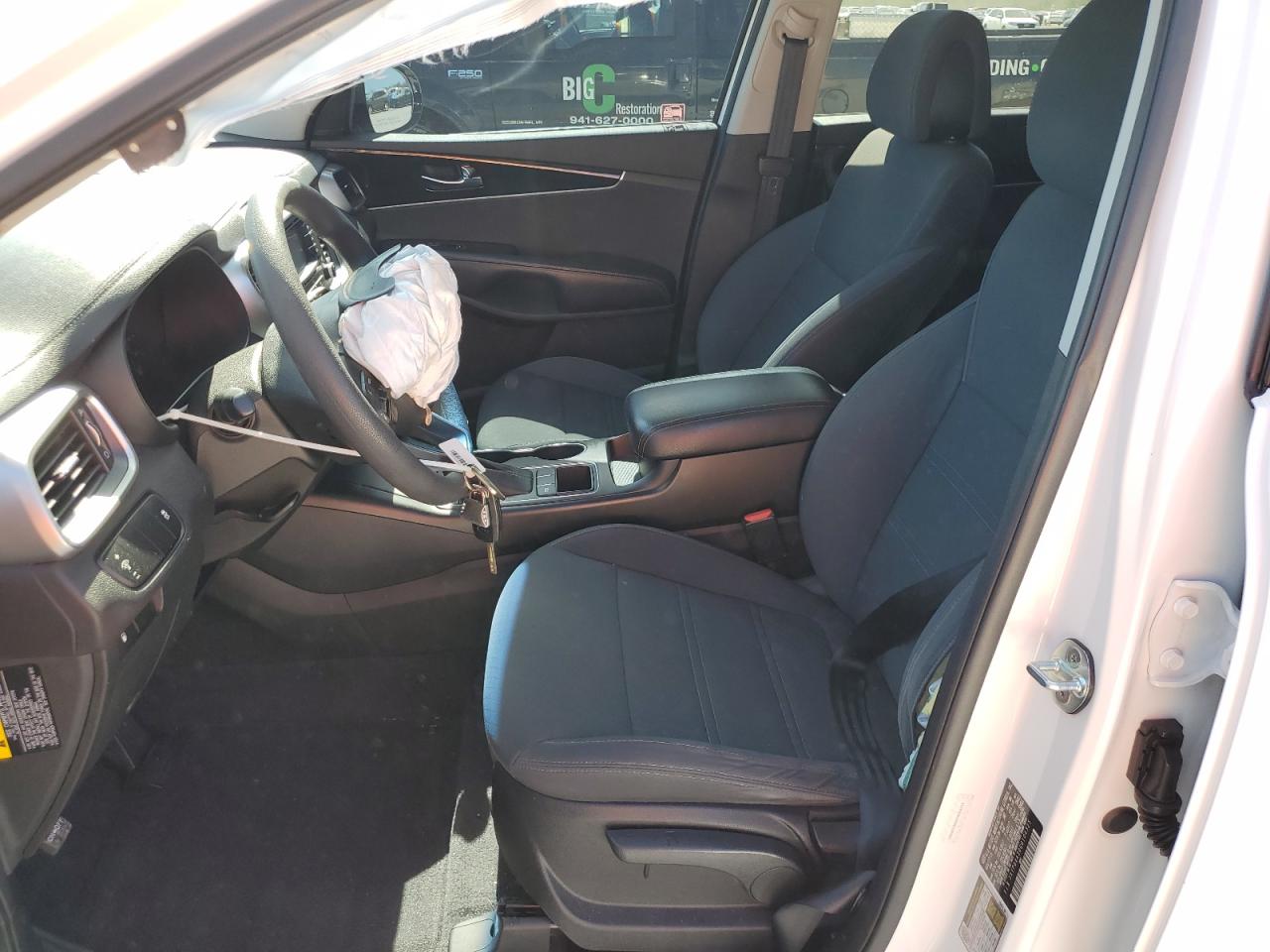 2016 Kia Sorento - Image 7