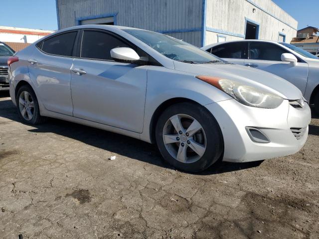 Седани HYUNDAI ELANTRA 2013 Сріблястий