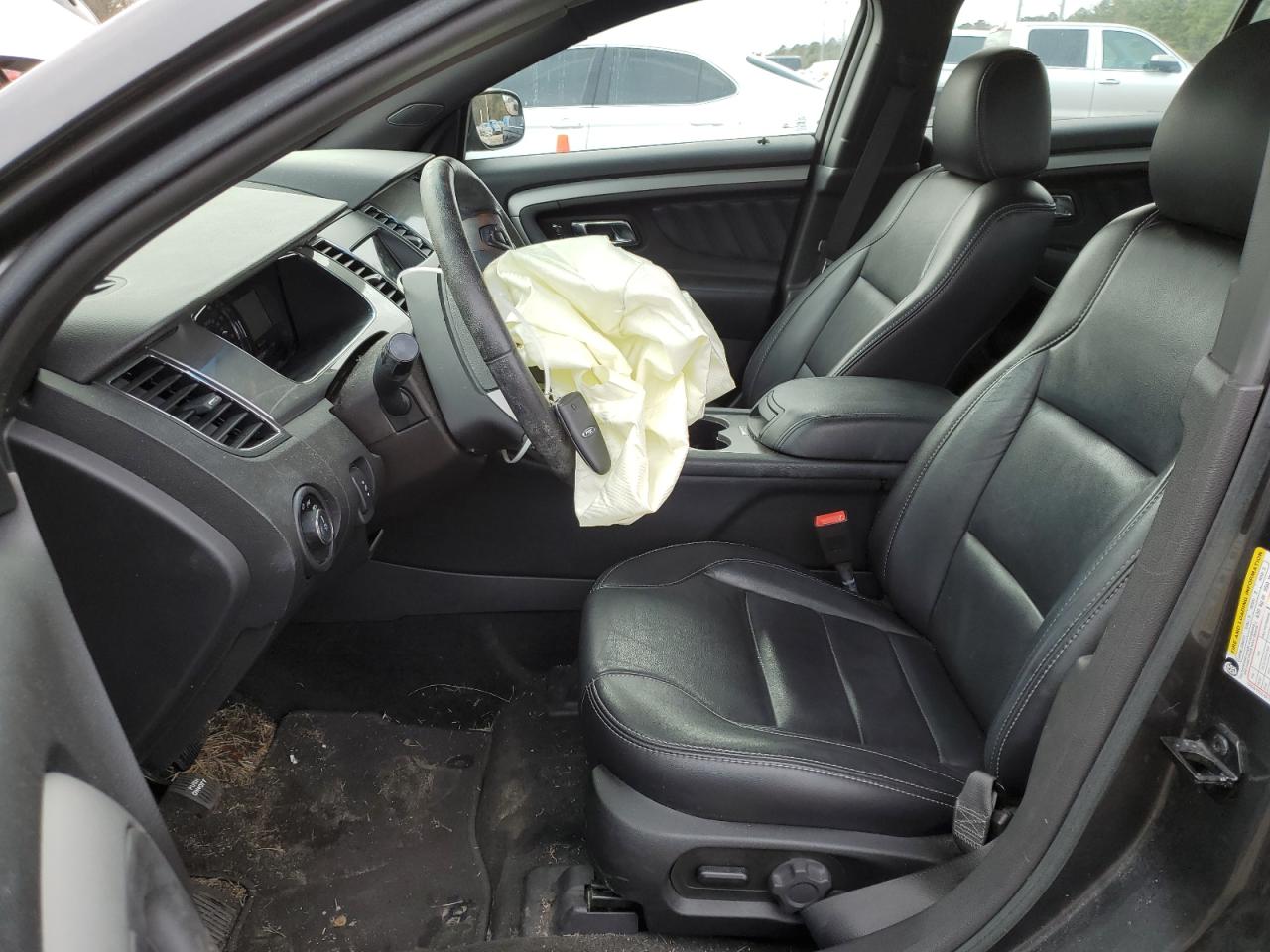 2018 Ford Taurus - Image 7