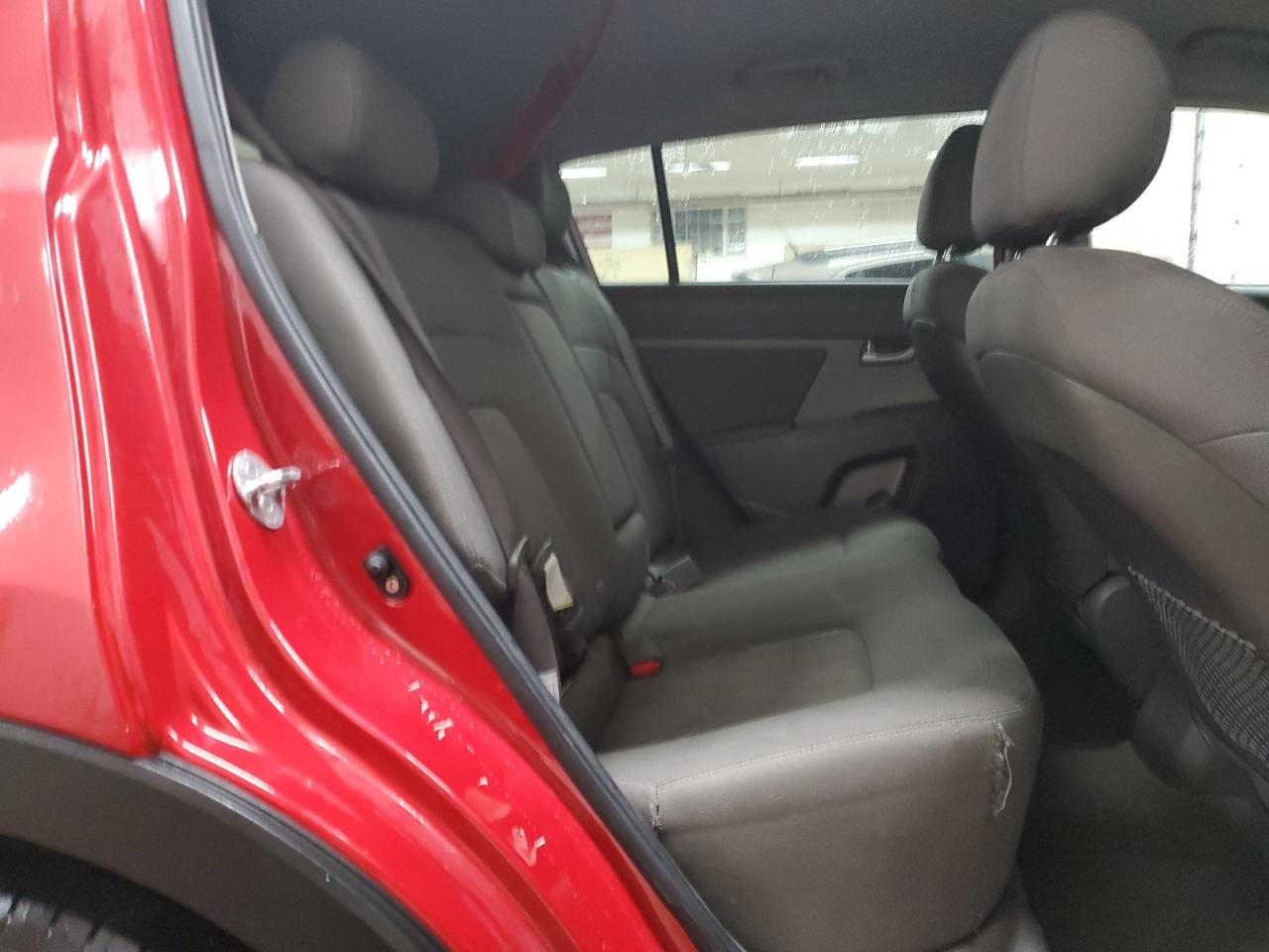 2011 Kia Sportage - Image 11