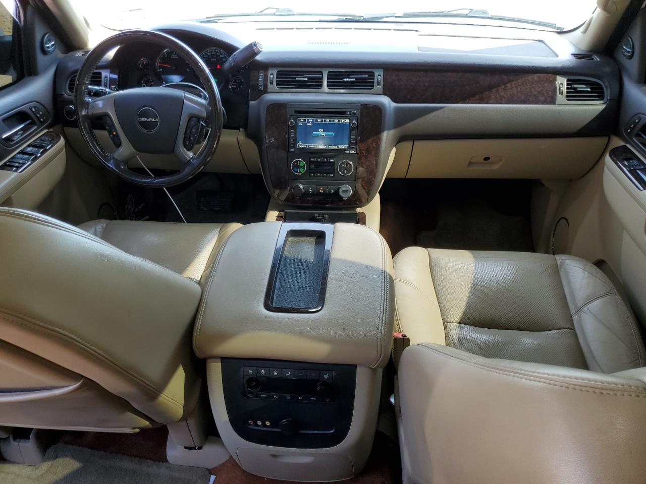 2011 GMC Yukon - Image 8