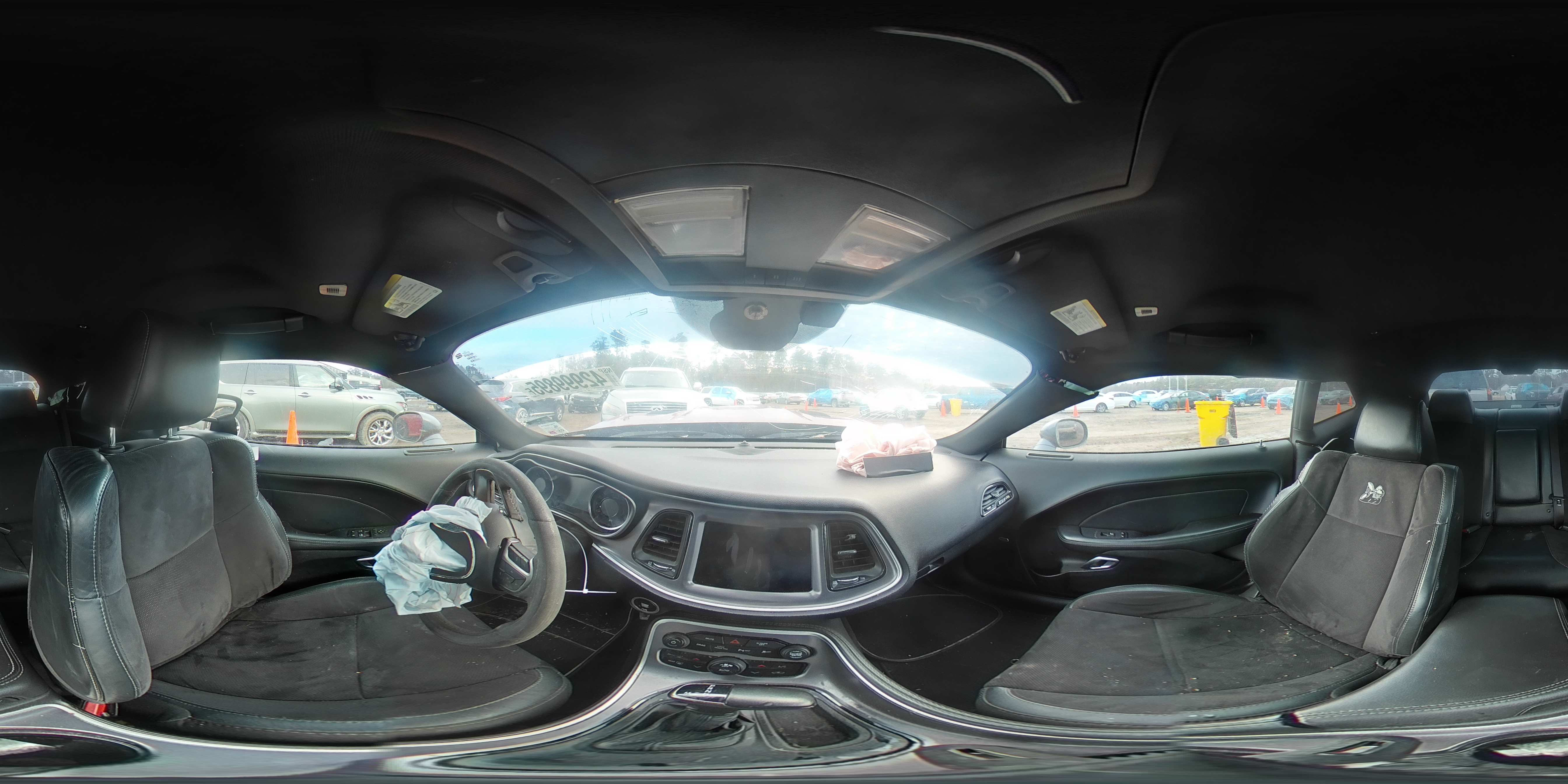 2019 Dodge Challenger - Image 13