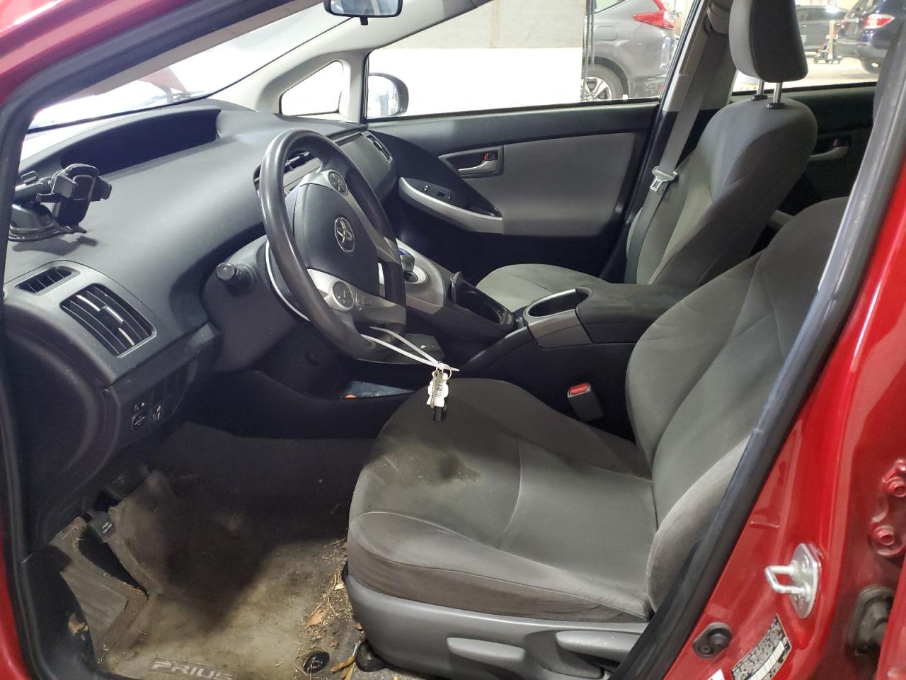 2015 Toyota Prius - Image 7