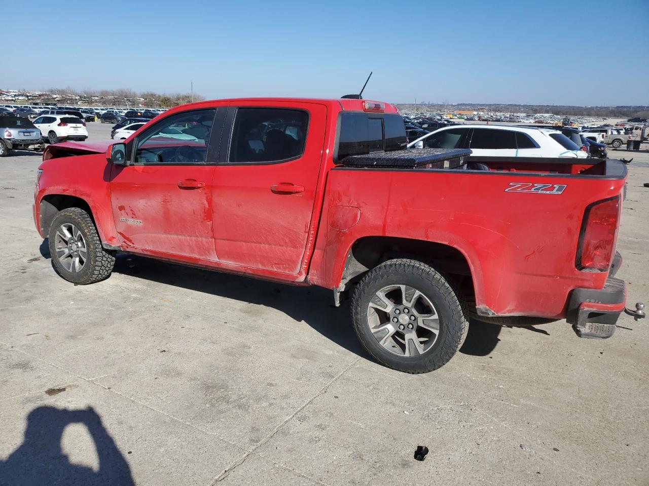 2016 Chevrolet Colorado - Image 2