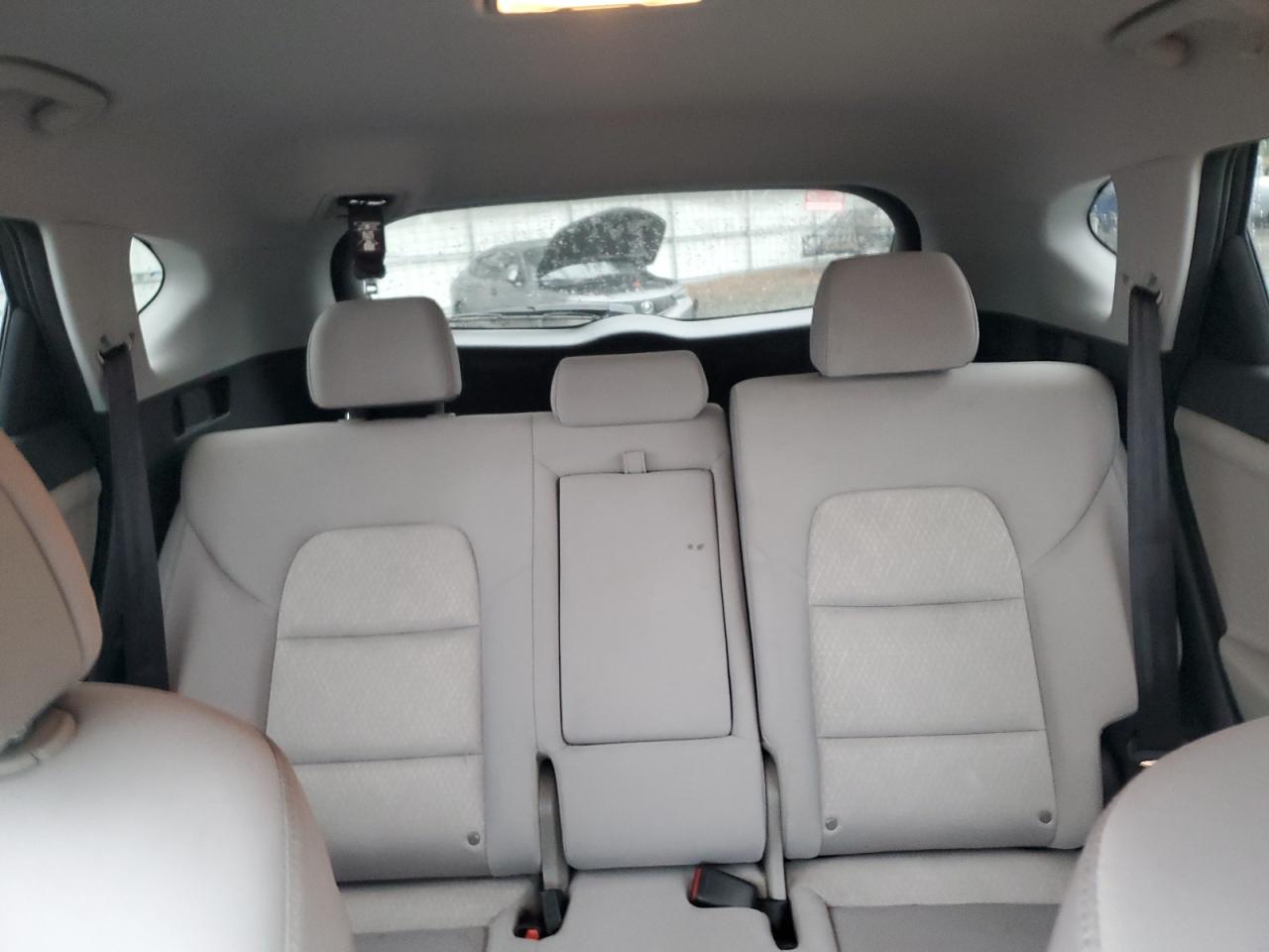 2017 Hyundai Tucson - Image 10