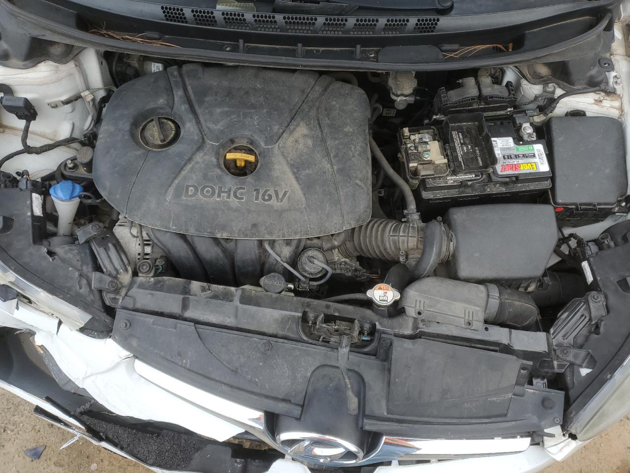 2015 Hyundai Elantra - Image 11