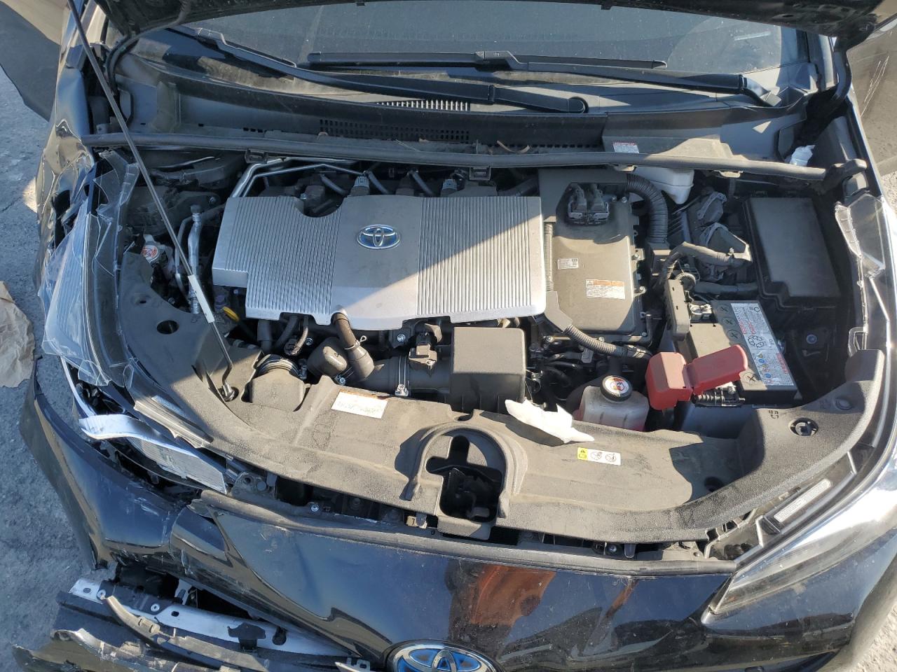 2022 Toyota Prius - Image 13