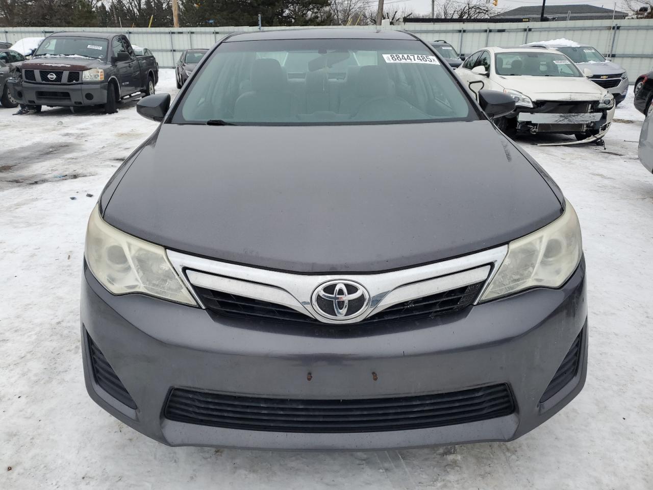 2014 Toyota Camry - Image 5