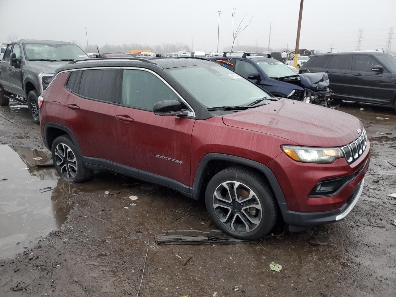 2022 Jeep Compass - Image 4