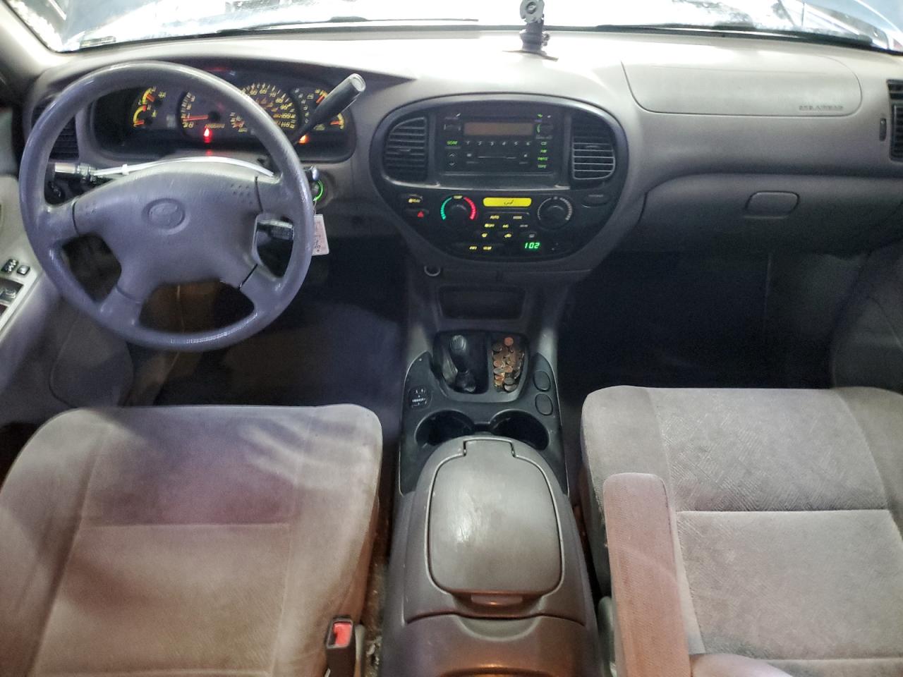 2002 Toyota Sequoia - Image 8