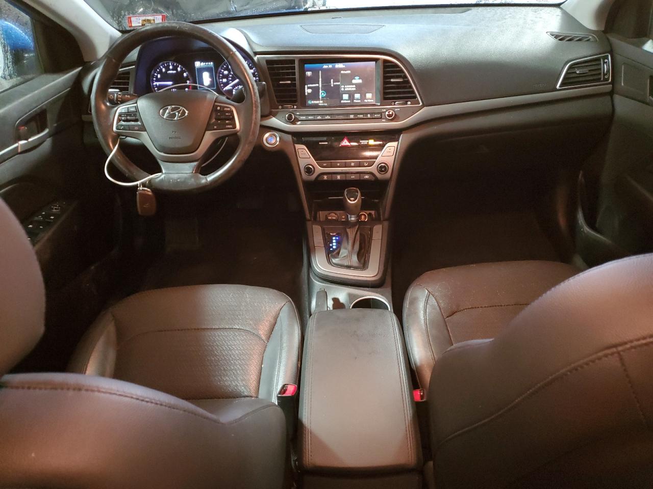 2017 Hyundai Elantra - Image 8