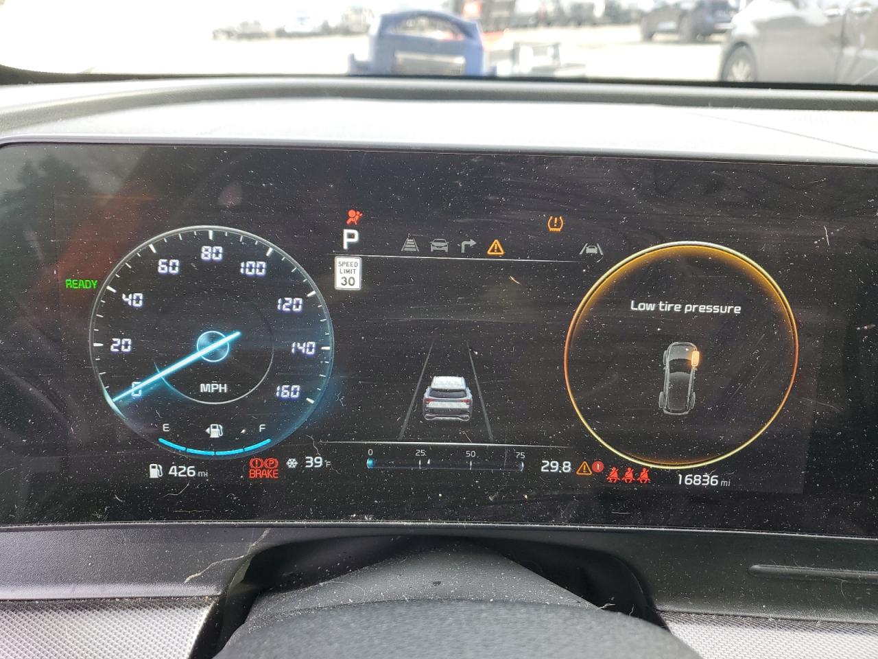 2023 Kia Sportage - Image 9