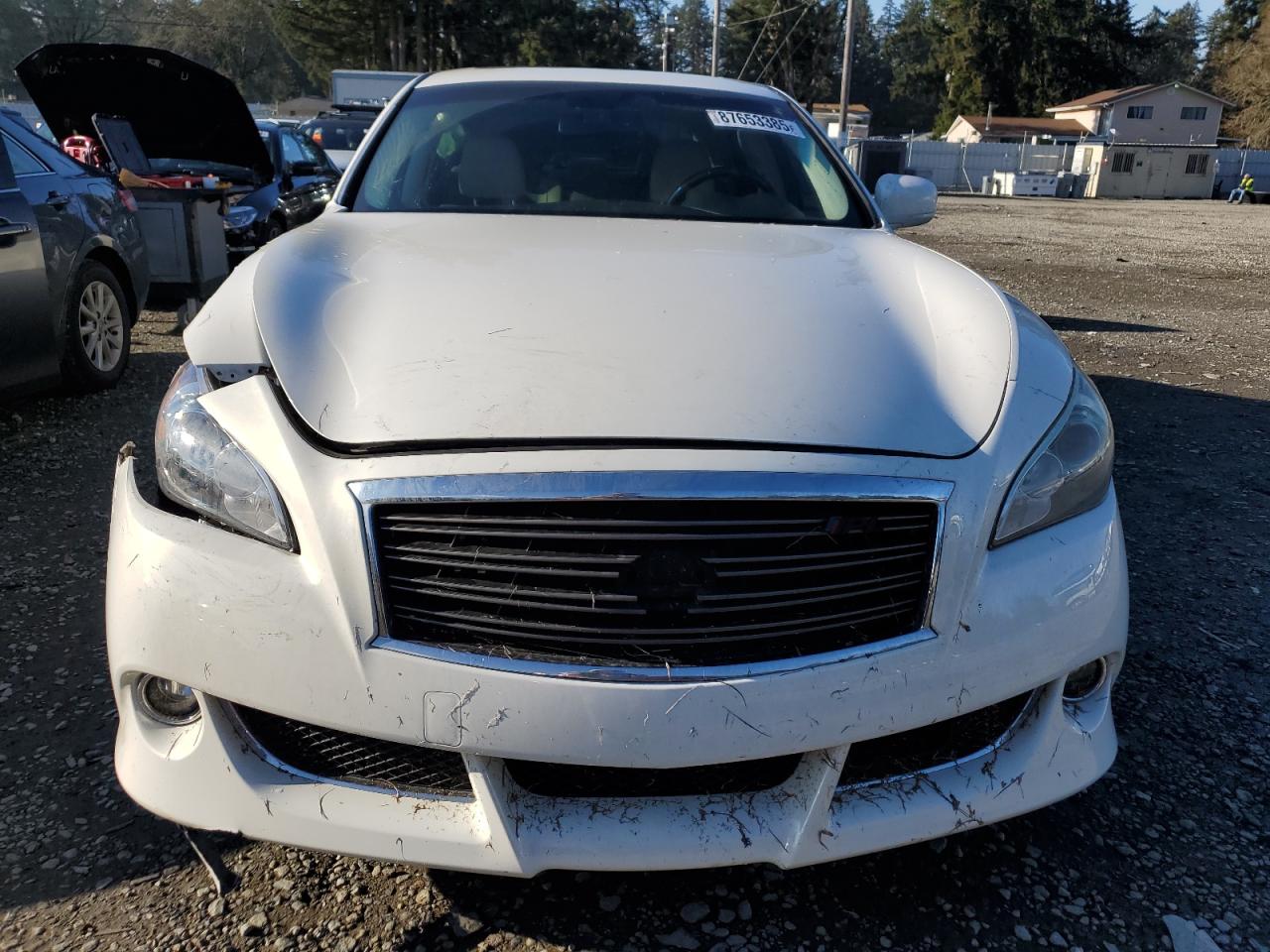 2011 Infiniti M - Image 5
