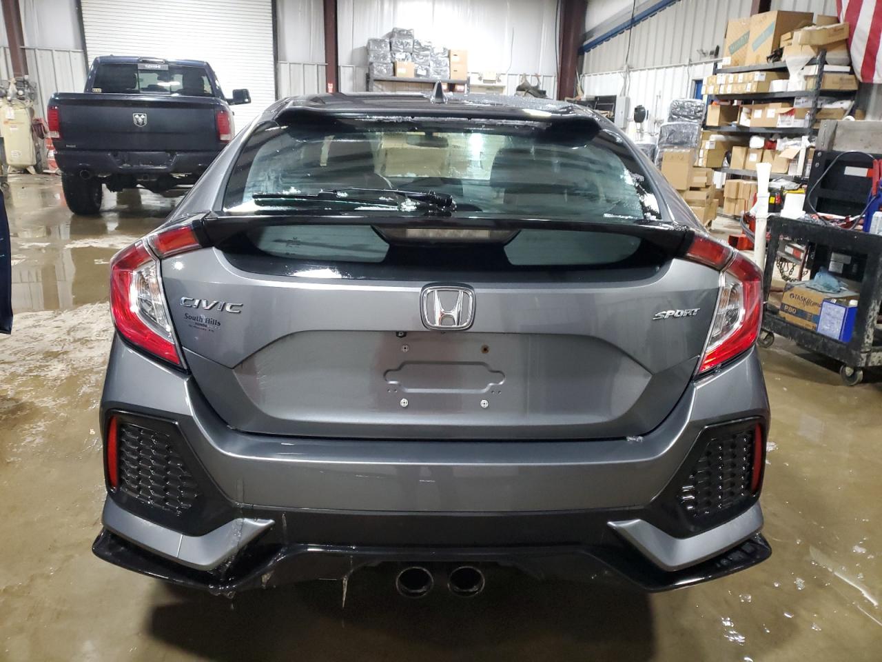 2017 Honda Civic - Image 6