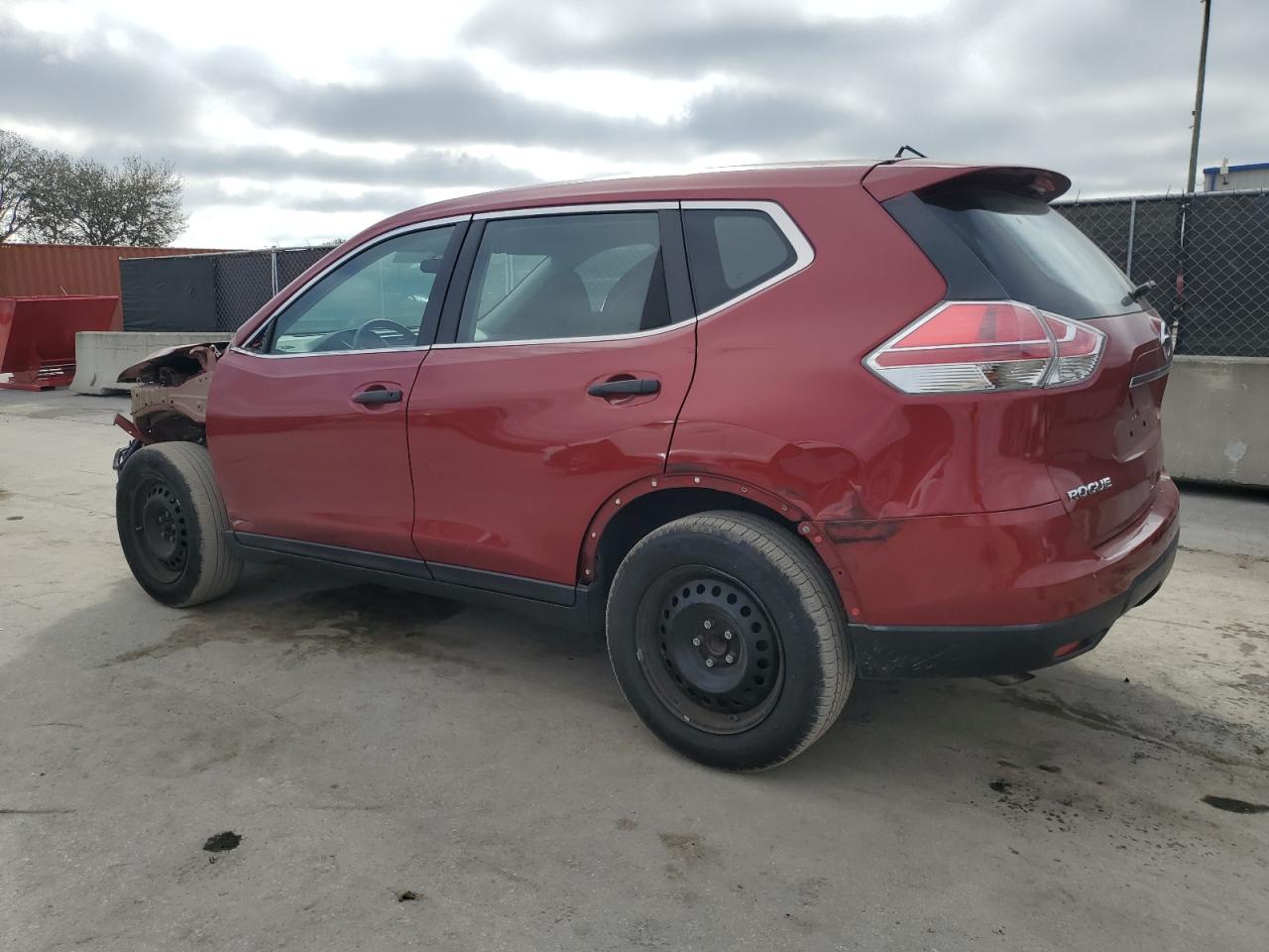 2016 Nissan Rogue - Image 2