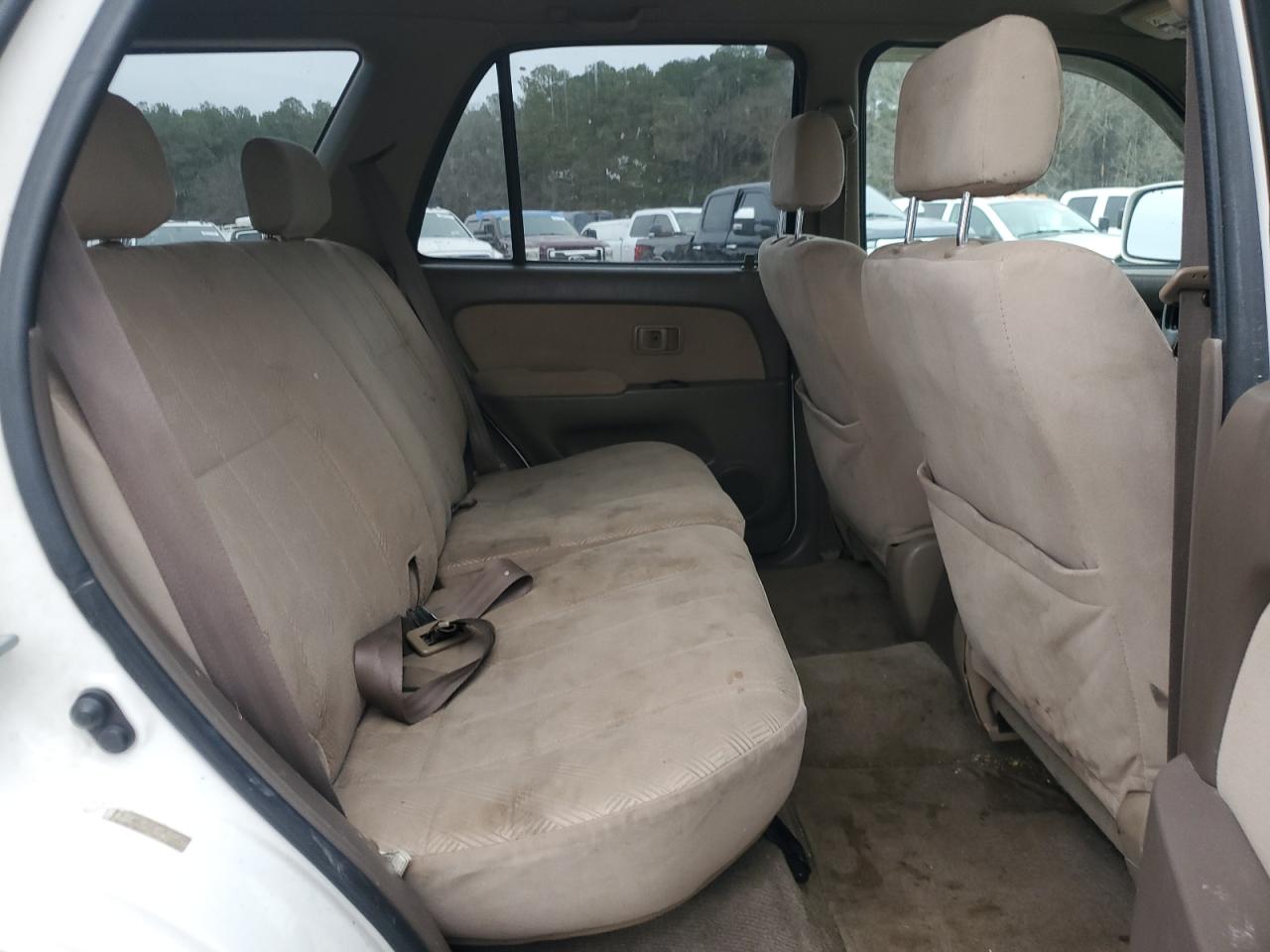 2002 Toyota 4Runner - Image 11