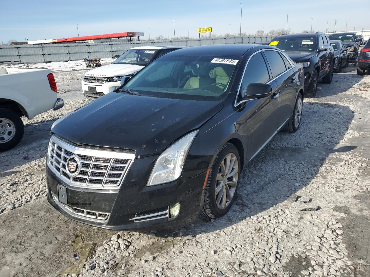 2014 Cadillac Xts Luxury Collection for Sale in Cahokia Heights, IL - Front End
