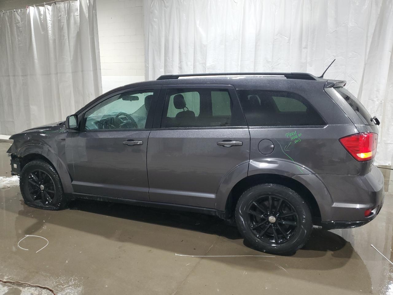 2015 Dodge Journey - Image 2