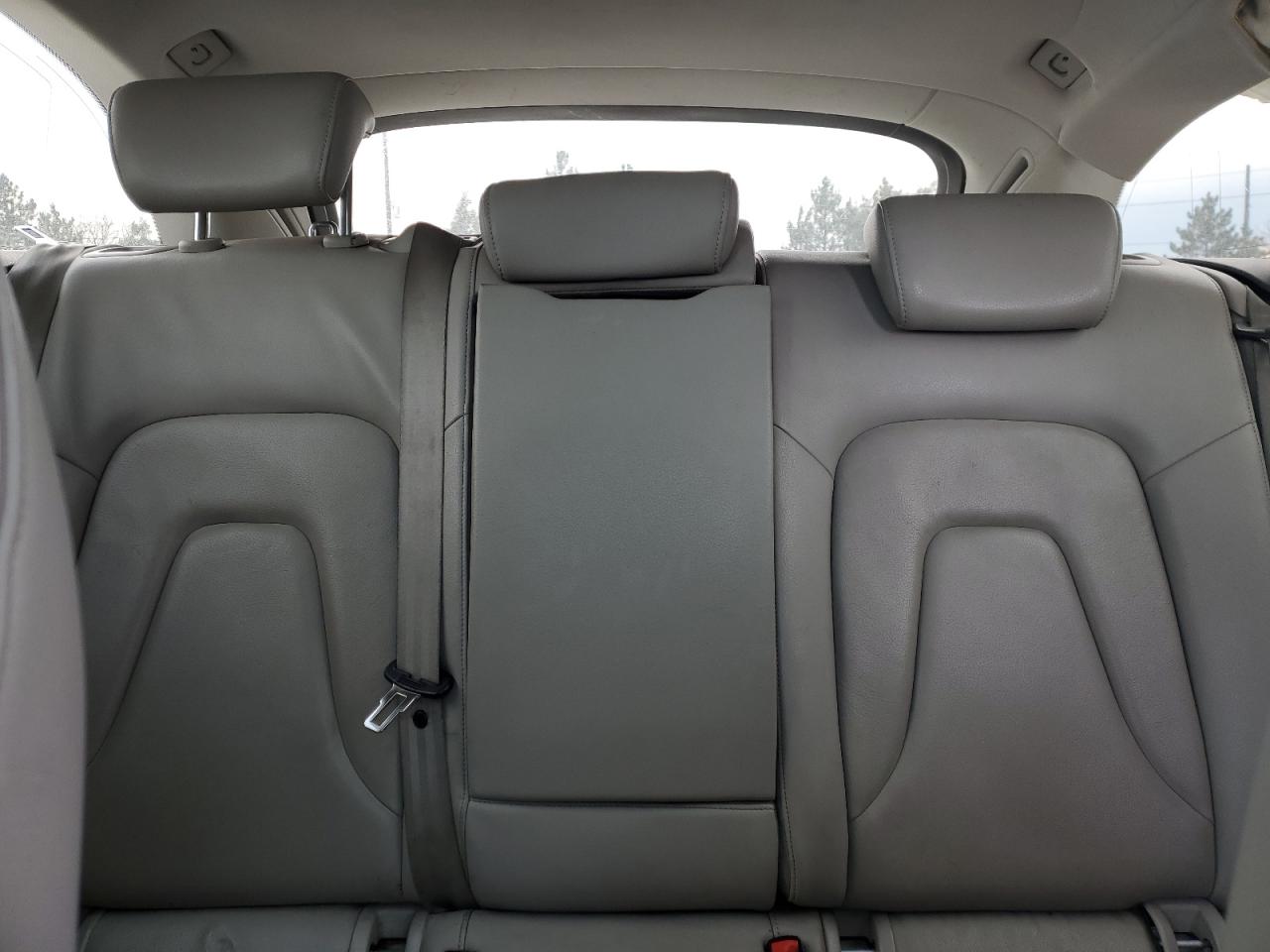 2010 Audi A4 - Image 10