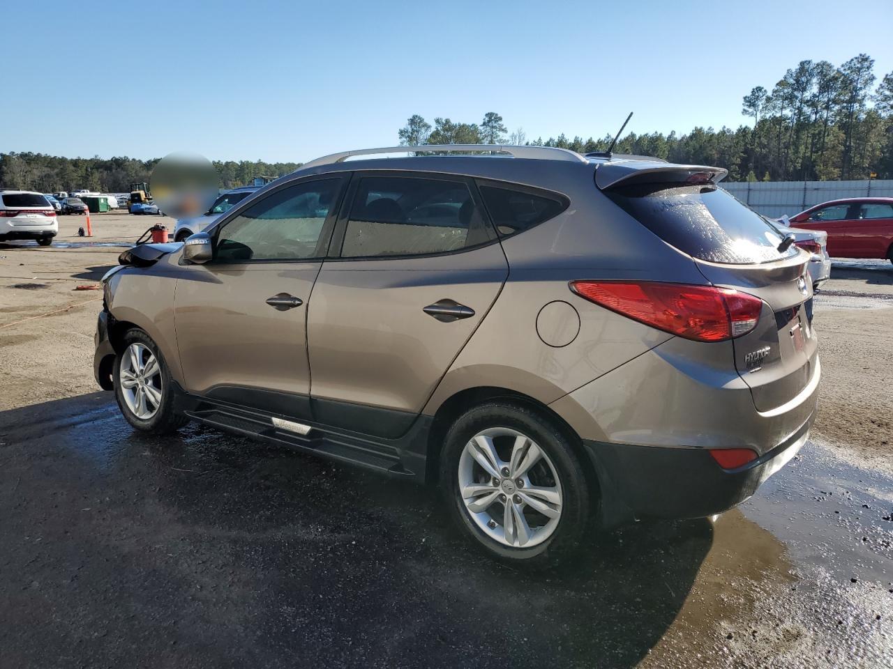 2013 Hyundai Tucson - Image 2