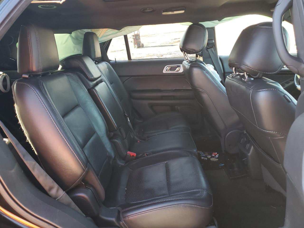 2013 Ford Explorer - Image 11
