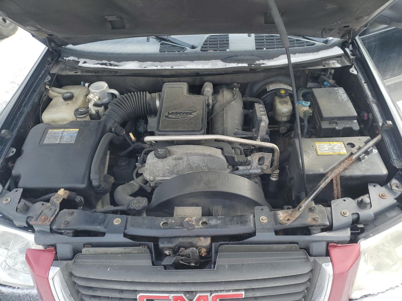2008 GMC Envoy - Image 12