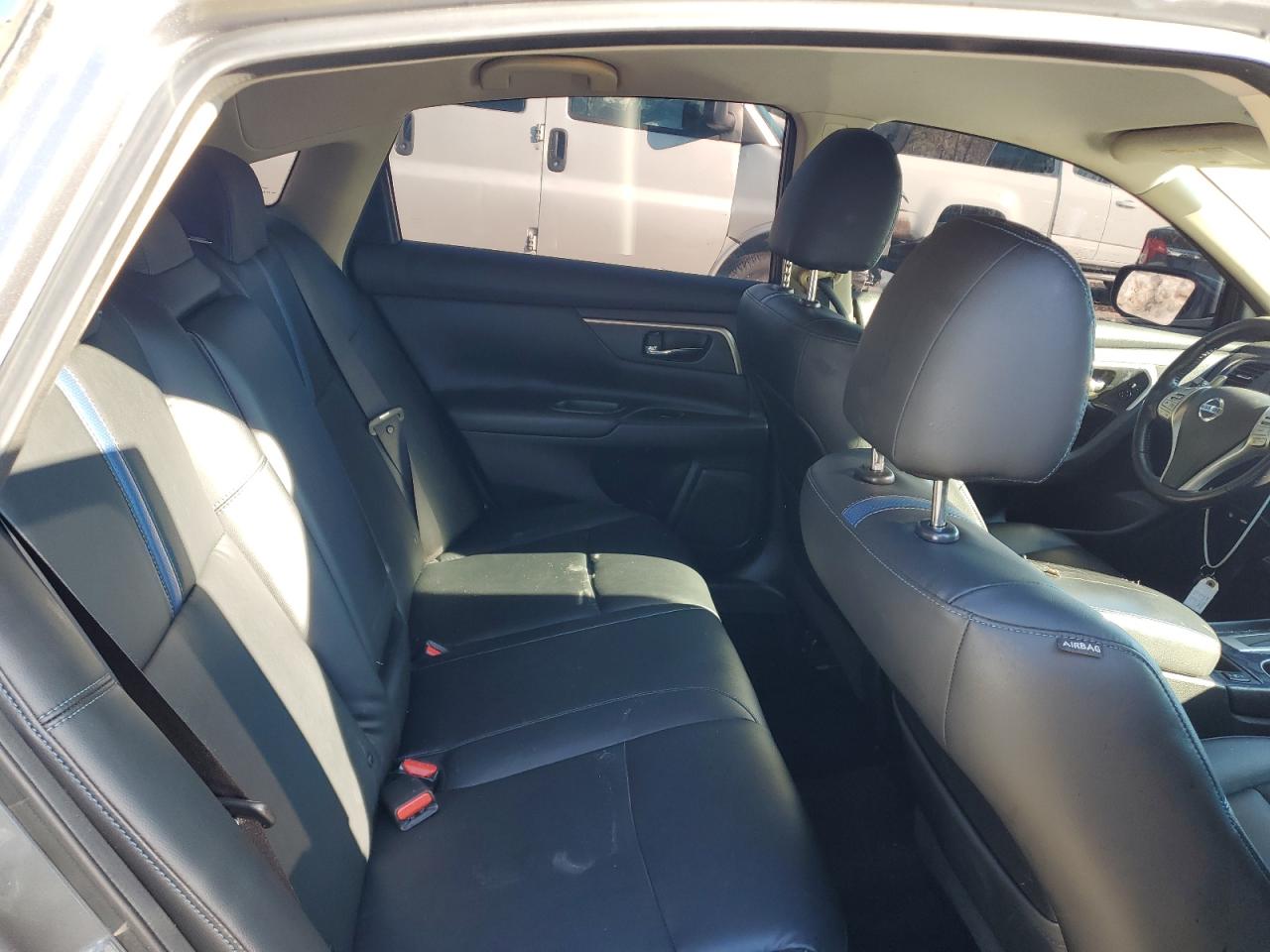 2018 Nissan Altima - Image 10