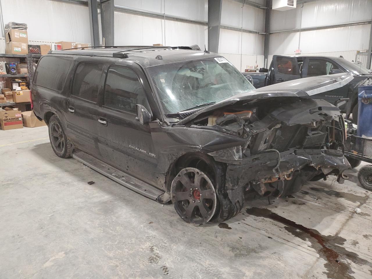 2004 Cadillac Escalade - Image 4