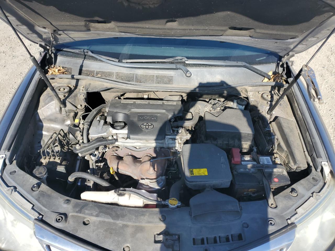 2012 Toyota Camry - Image 11