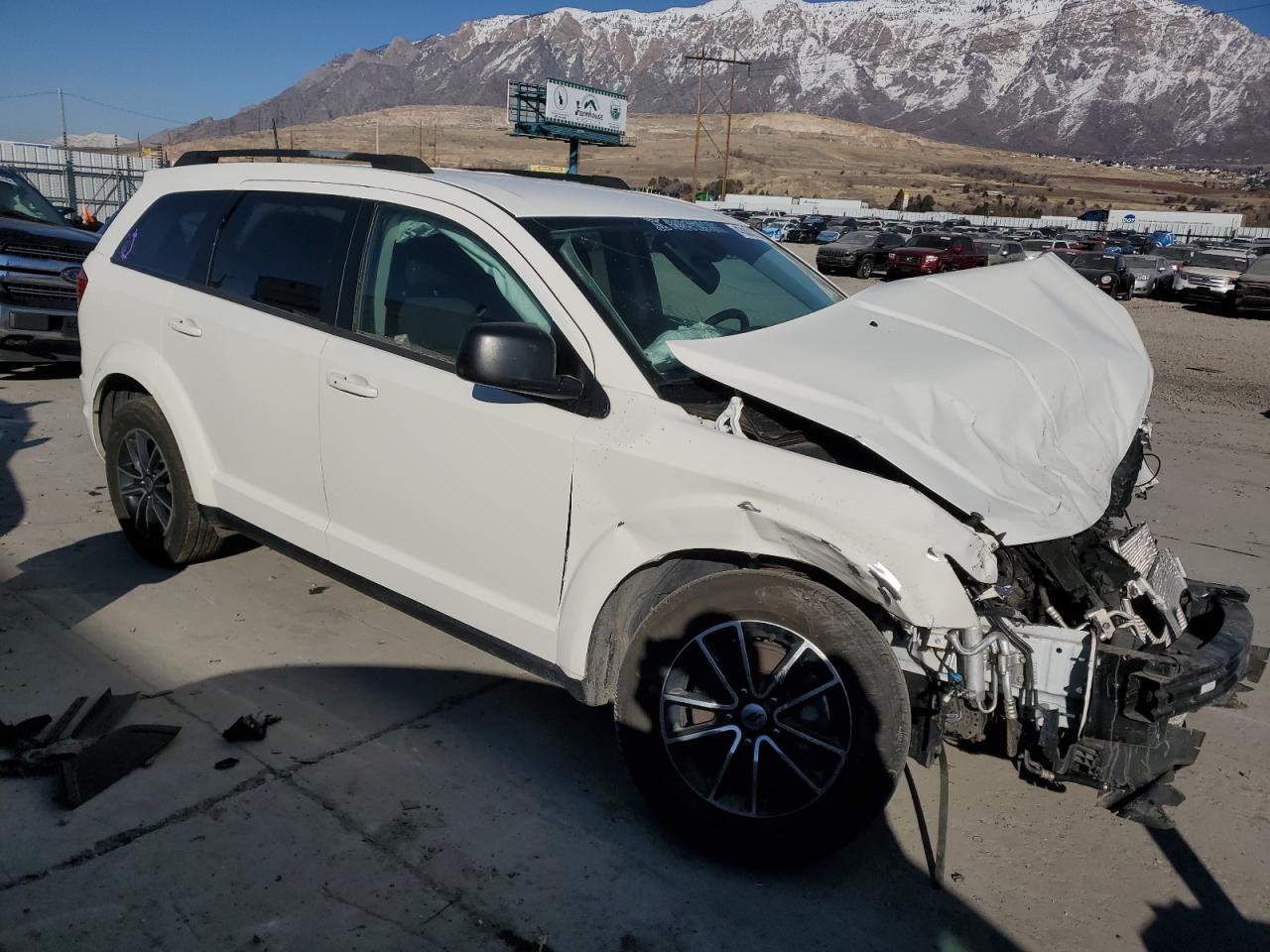 2018 Dodge Journey - Image 4
