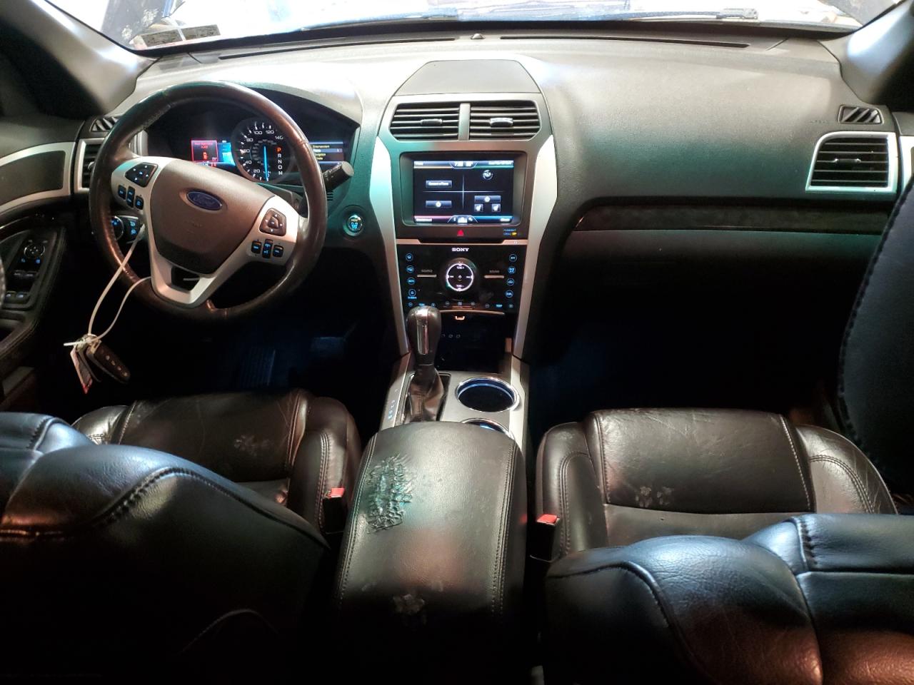 2012 Ford Explorer - Image 8