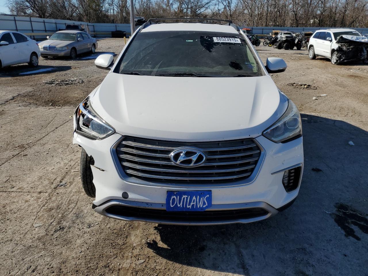 2017 Hyundai Santa Fe - Image 5