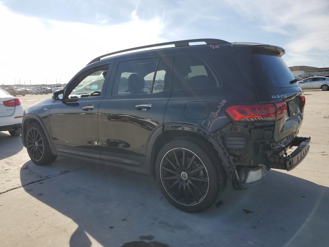 2020 Mercedes-Benz GLB - Image 2