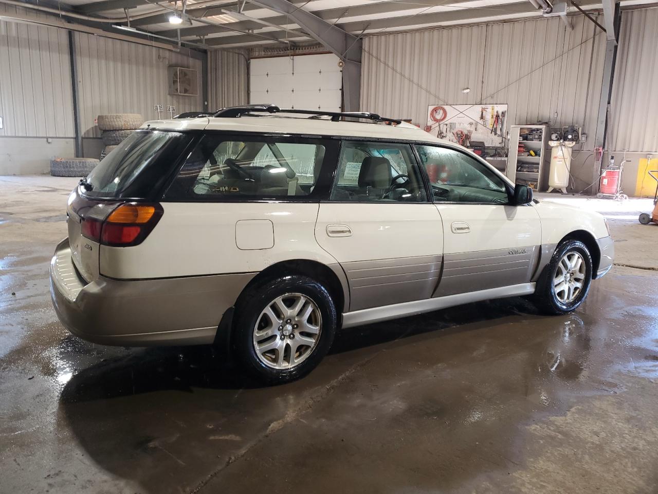 2004 Subaru Legacy - Image 3