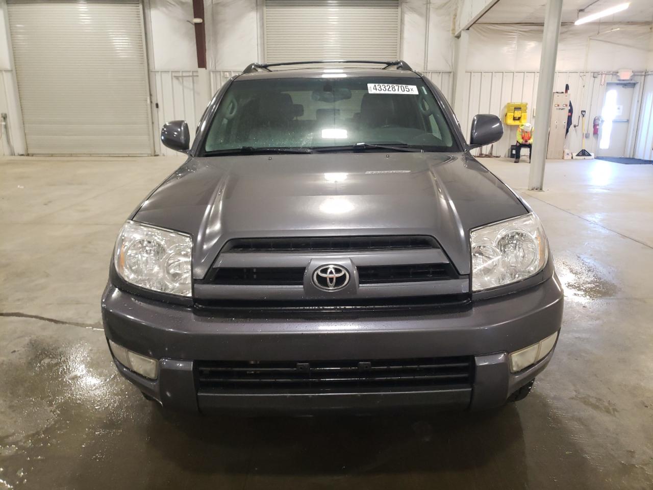 2005 Toyota 4Runner - Image 5