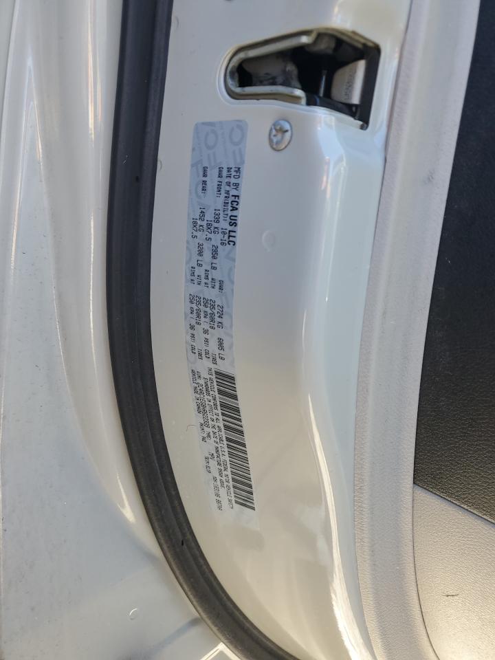 2017 Chrysler Pacifica - Image 13
