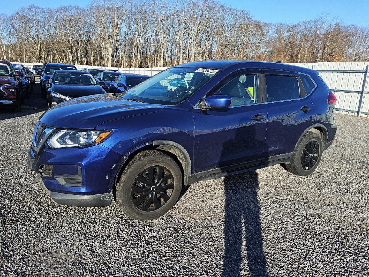 2017 NISSAN ROGUE