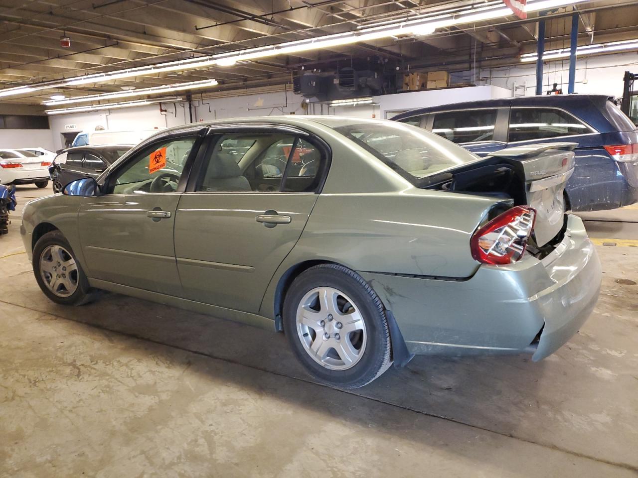 2004 Chevrolet Malibu - Image 2