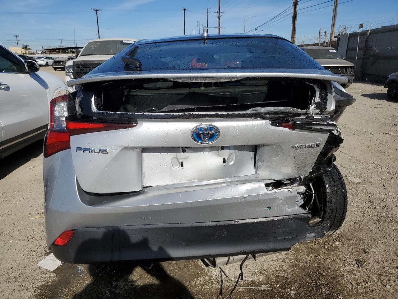 2019 Toyota Prius - Image 6