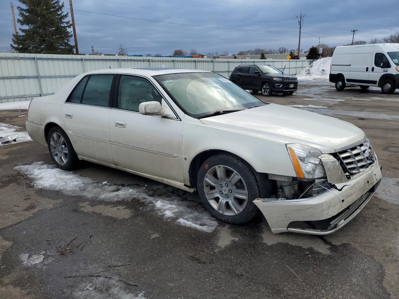 2008 Cadillac DTS - Image 4