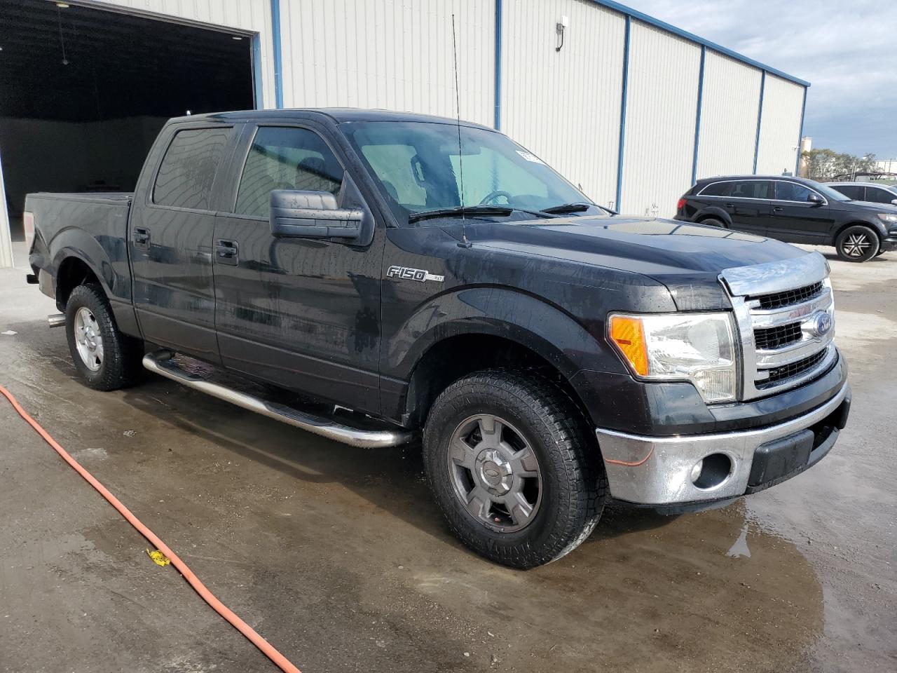 2013 Ford F-150 - Image 4