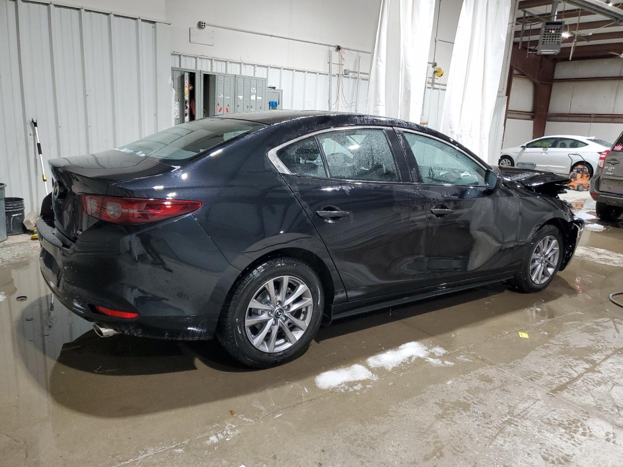 2021 Mazda 3 - Image 3