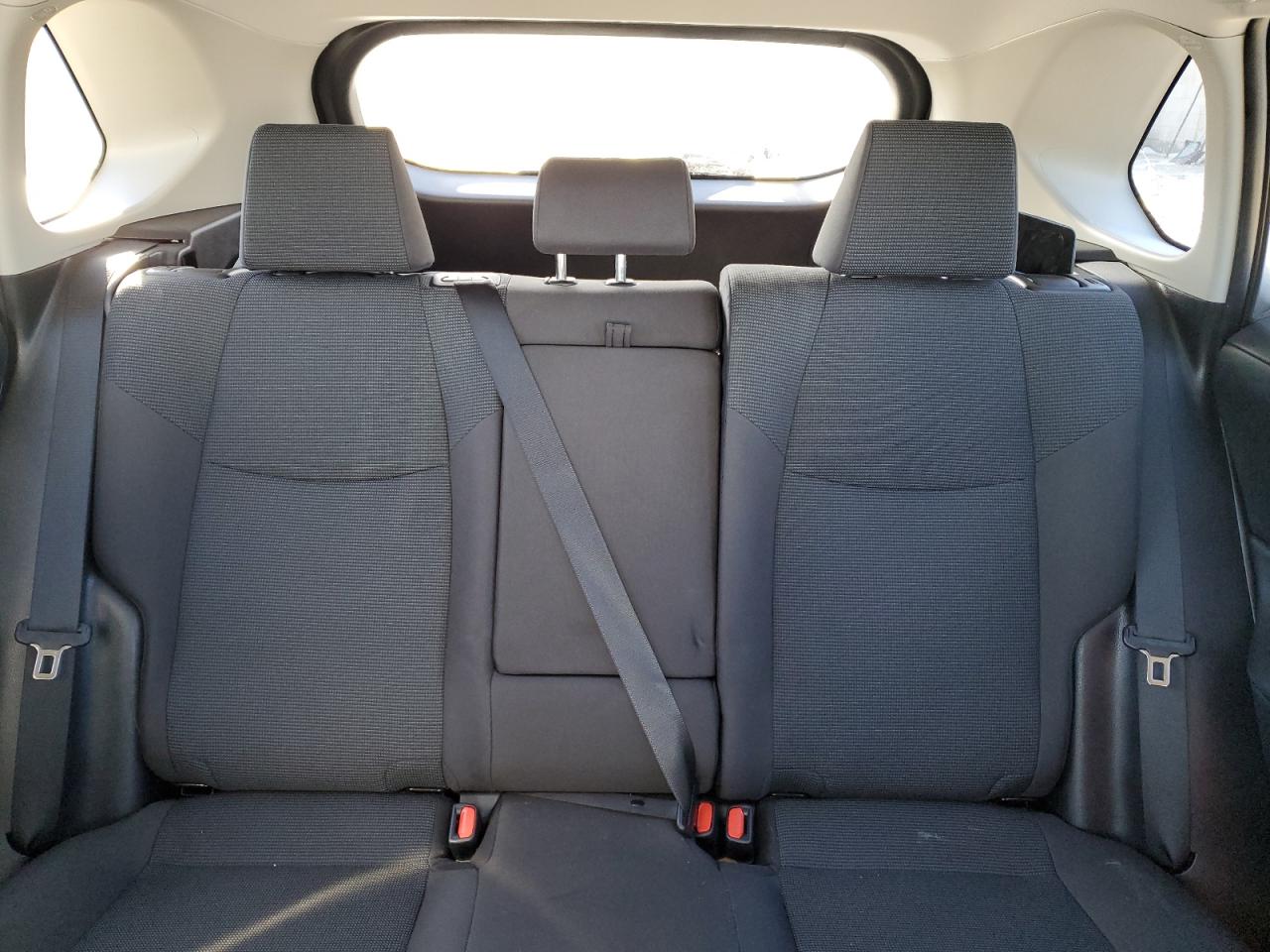 2023 Toyota RAV 4 - Image 10