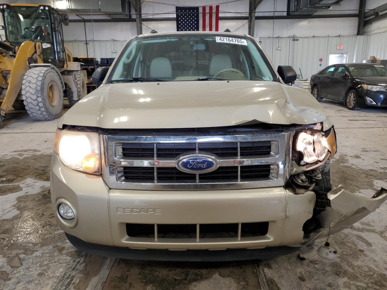 2011 Ford Escape - Image 5