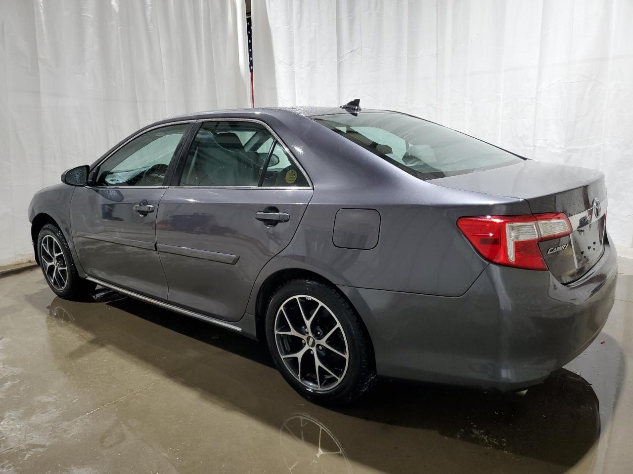 VIN 4T1BK1FK7EU547425 2014 TOYOTA CAMRY no.2