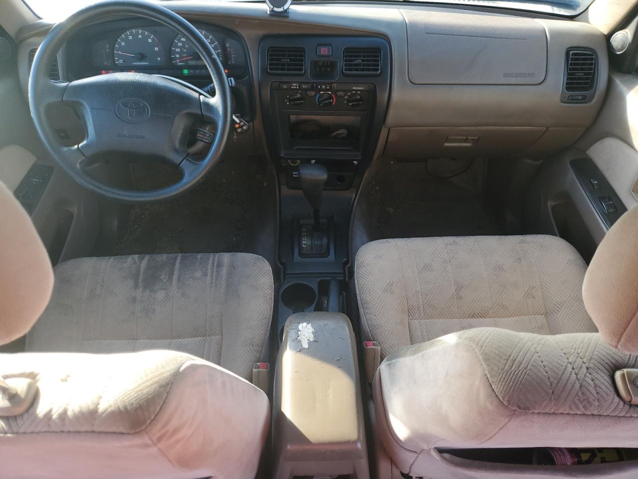 2002 Toyota 4Runner - Image 8