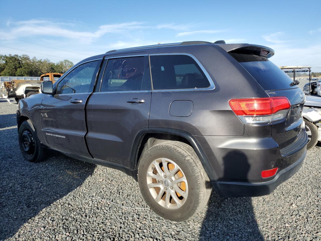 2014 Jeep Grand Cherokee - Image 2