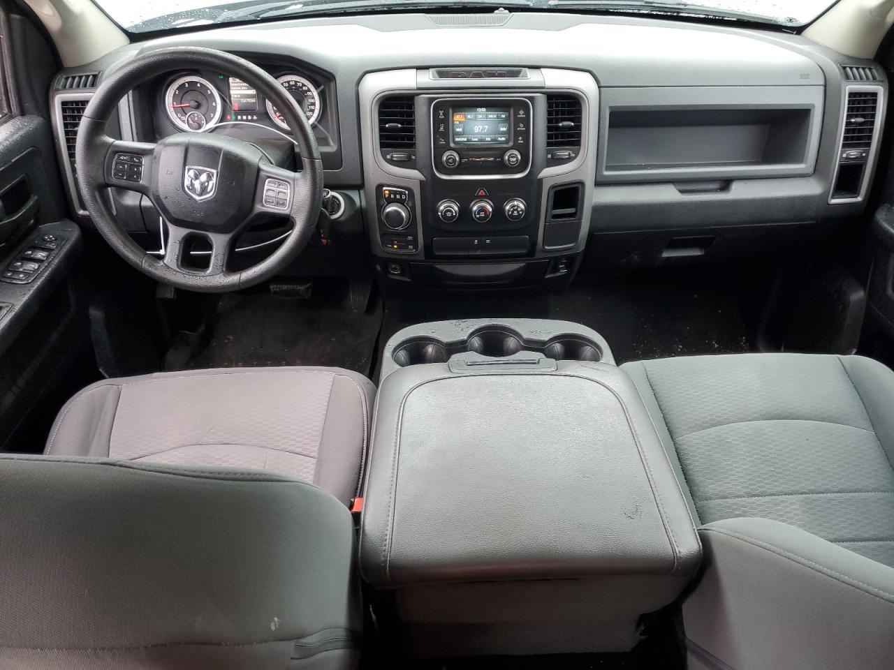 2015 RAM 1500 - Image 8