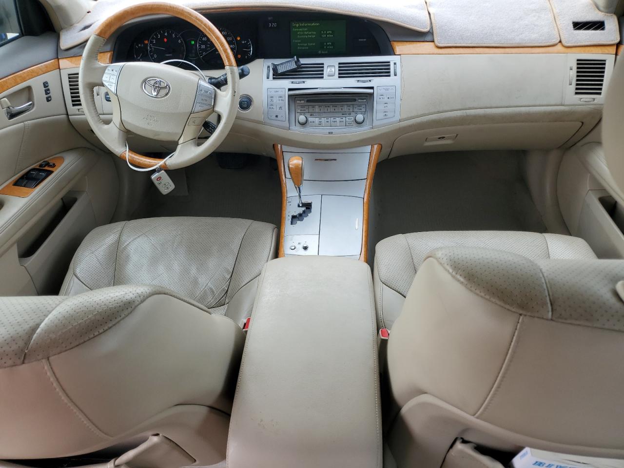 2007 Toyota Avalon - Image 8
