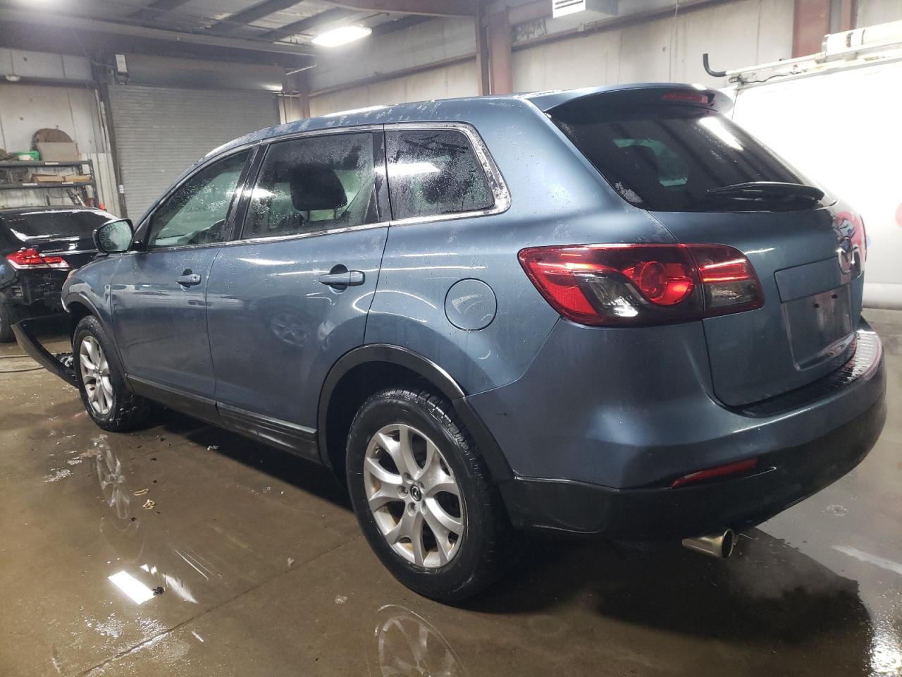 2014 Mazda CX-9 - Image 2